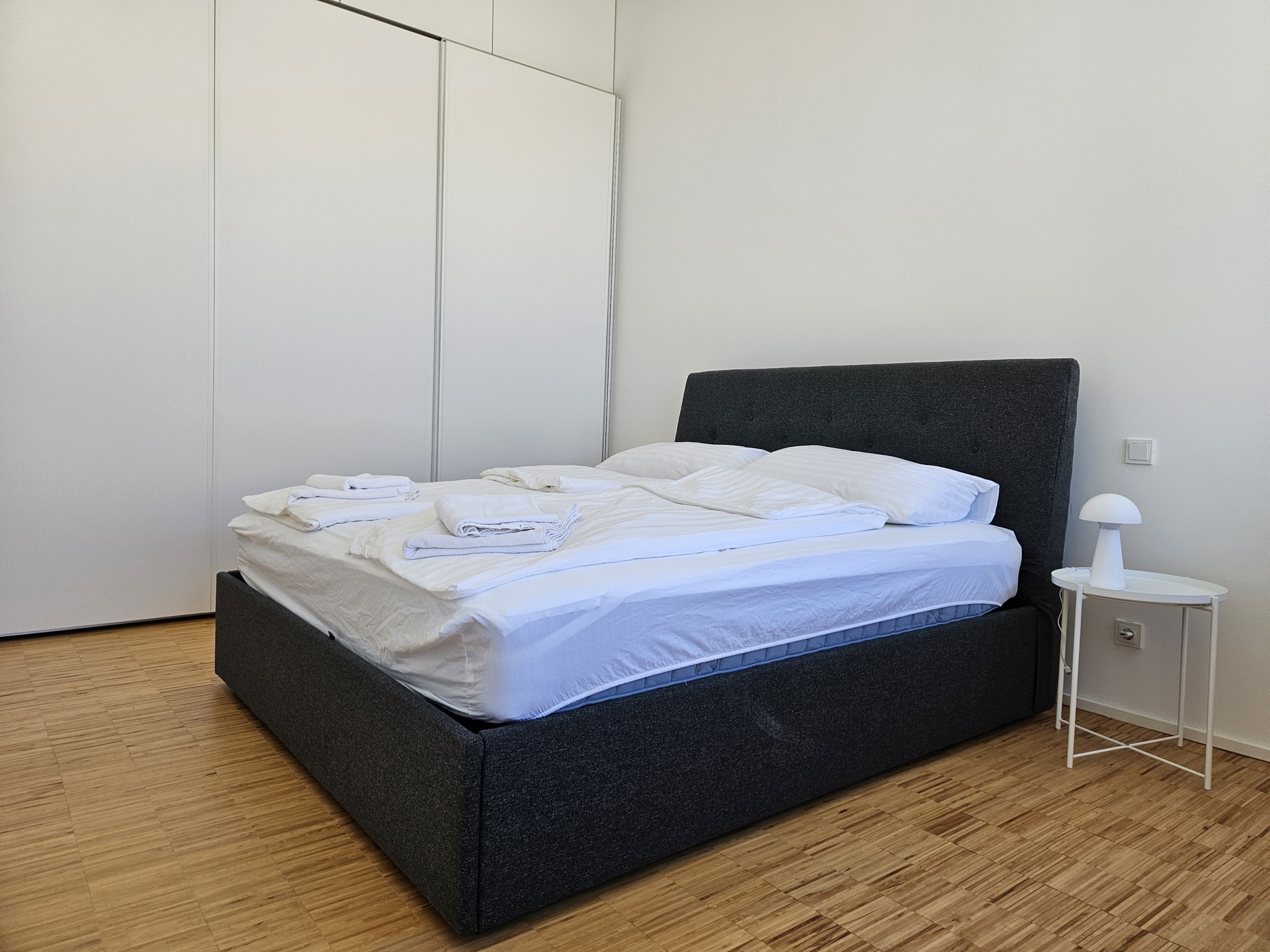 Schlafzimmer1